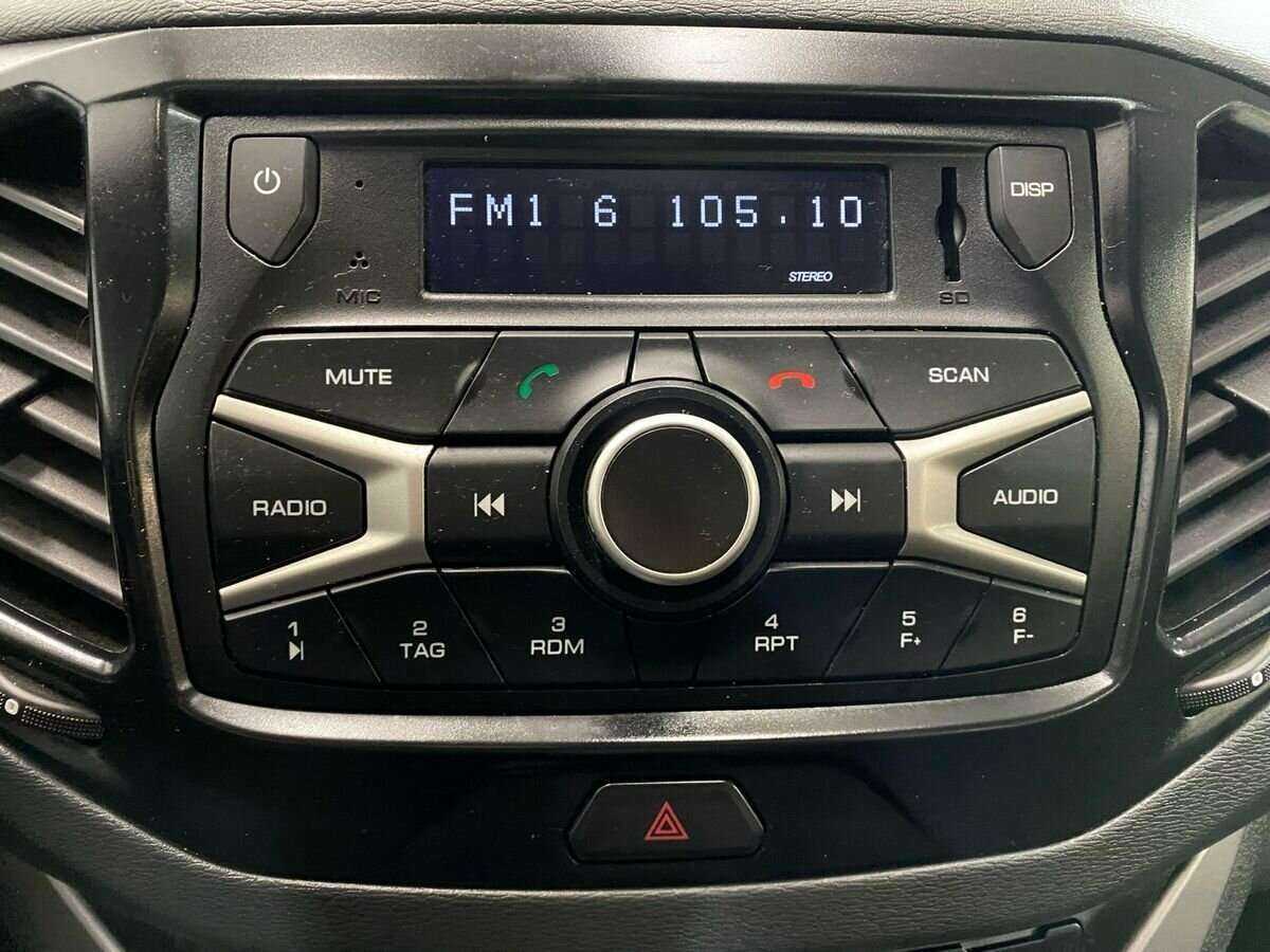 Lada (ВАЗ) Vesta 2019 года с пробегом. Фото: #13