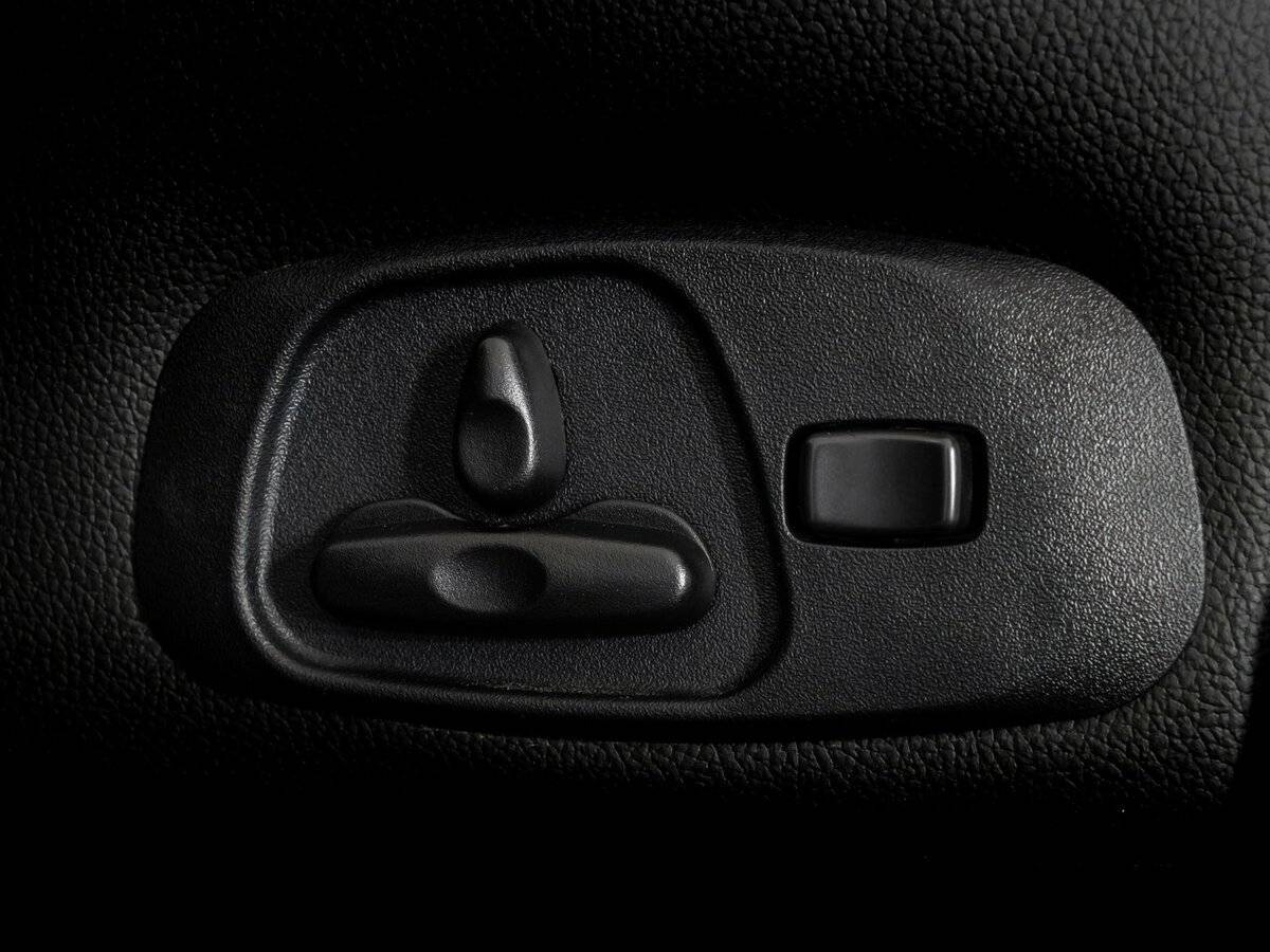 Mitsubishi Pajero 2012 года с пробегом. Фото: #11