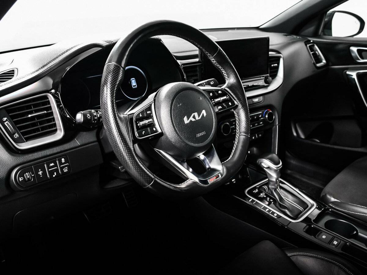 Kia Ceed 2021 года с пробегом. Фото: #12