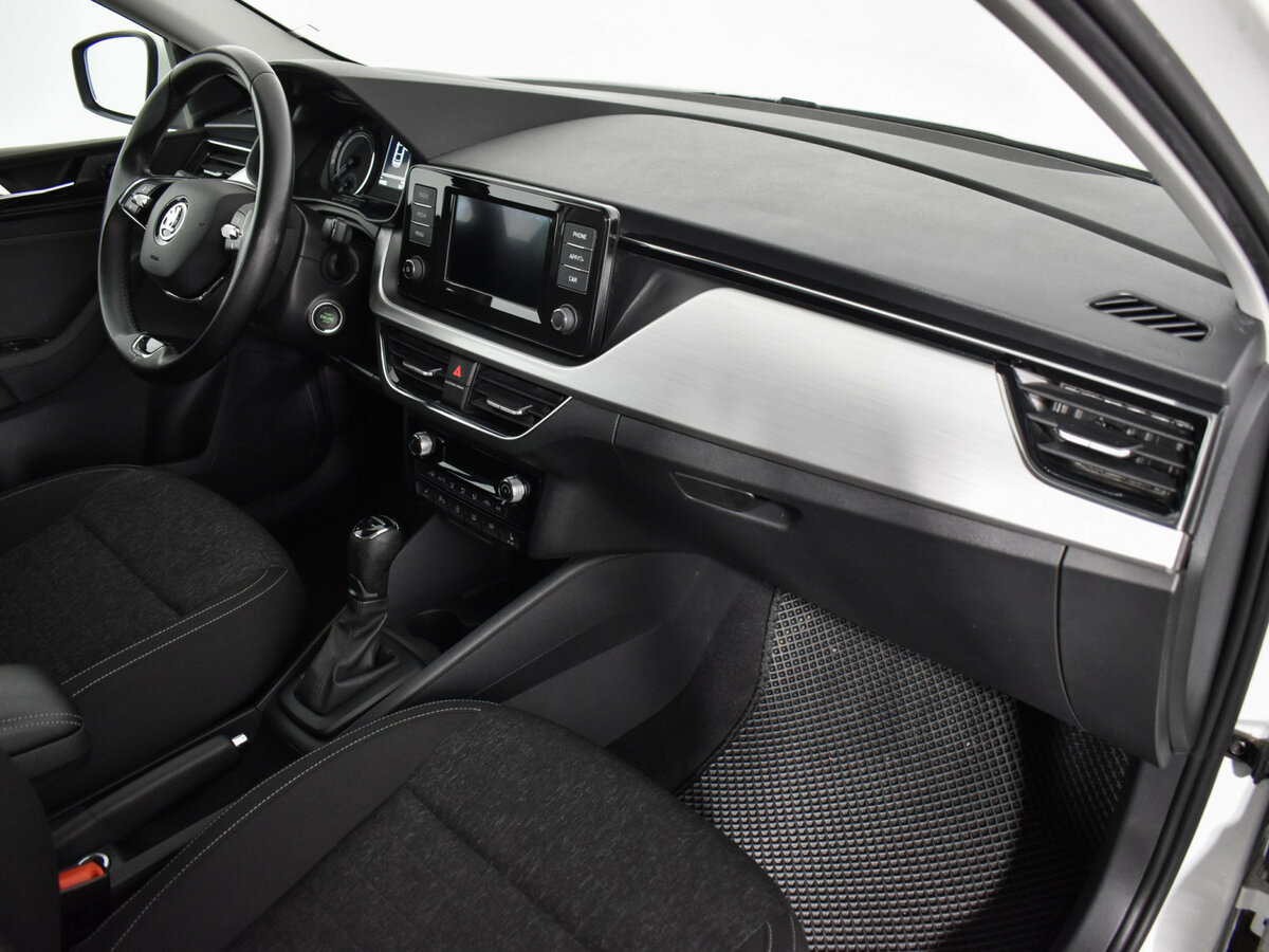 Skoda Rapid 2021 года с пробегом. Фото: #11