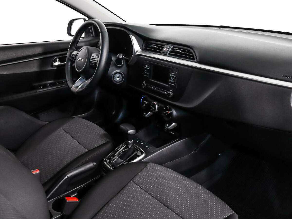 Kia Rio 2021 года с пробегом. Фото: #10