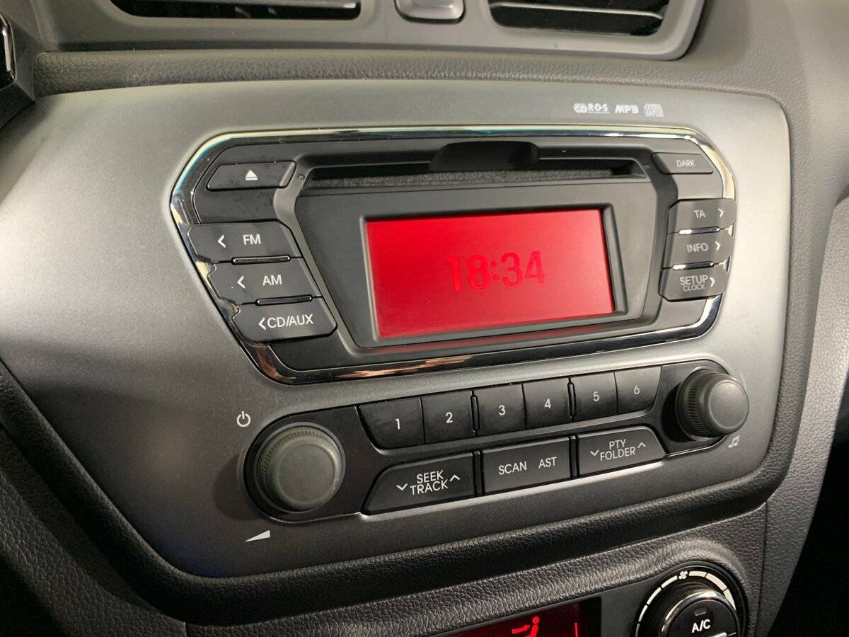 Kia Rio 2013 года с пробегом. Фото: #14