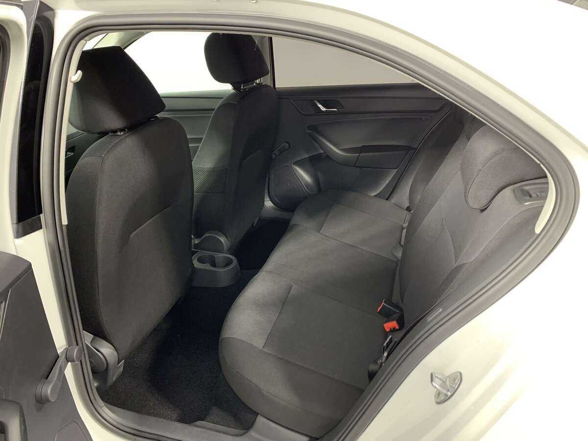 Skoda Rapid 2017 года с пробегом. Фото: #11