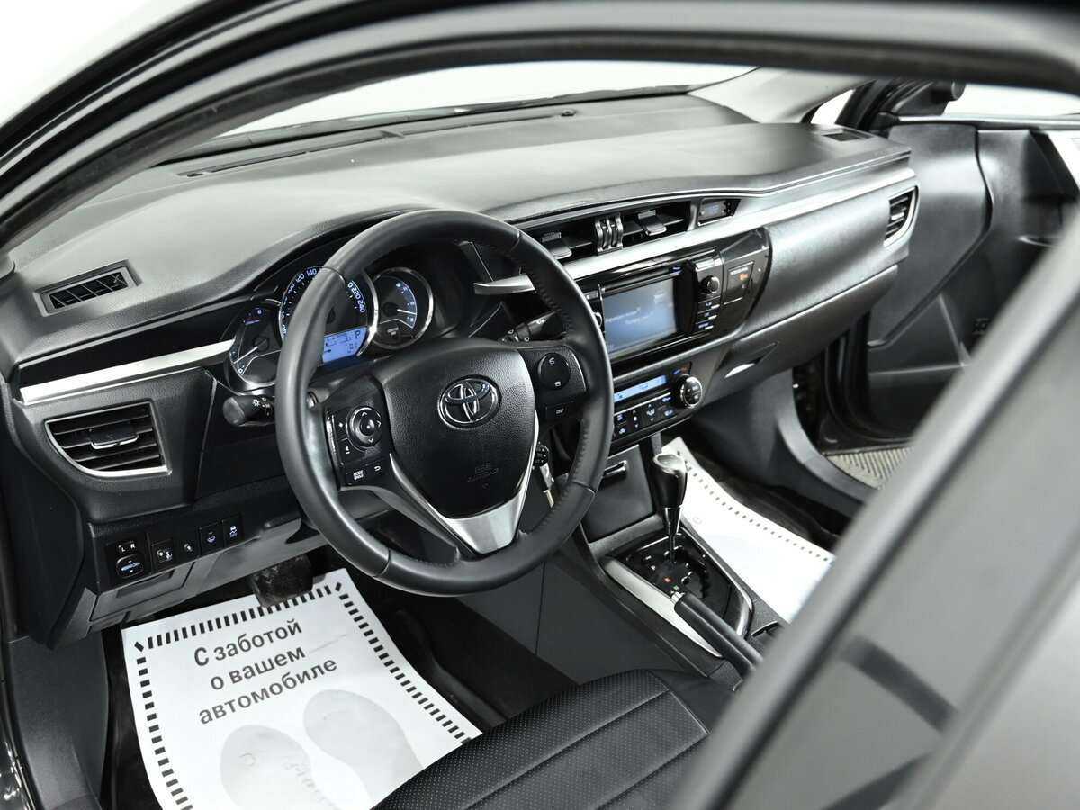 Toyota Corolla 2015 года с пробегом. Фото: #6