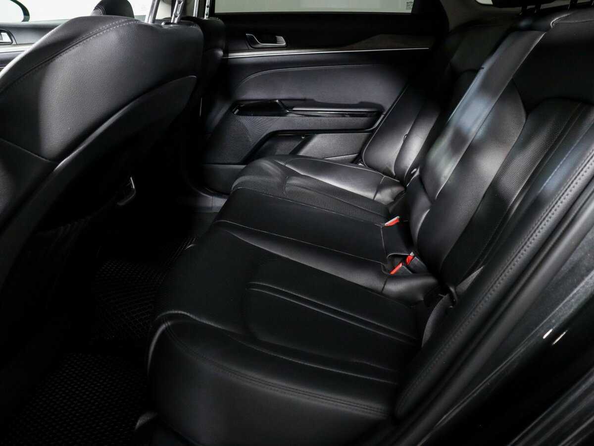 Kia K5 2020 года с пробегом. Фото: #9