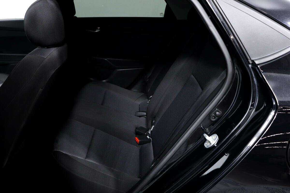 Hyundai Solaris 2021 года с пробегом. Фото: #11