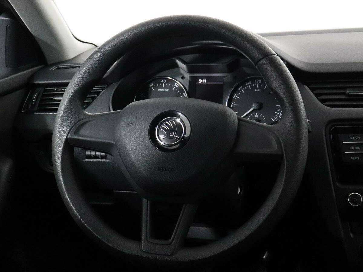 Skoda Octavia 2015 года с пробегом. Фото: #11