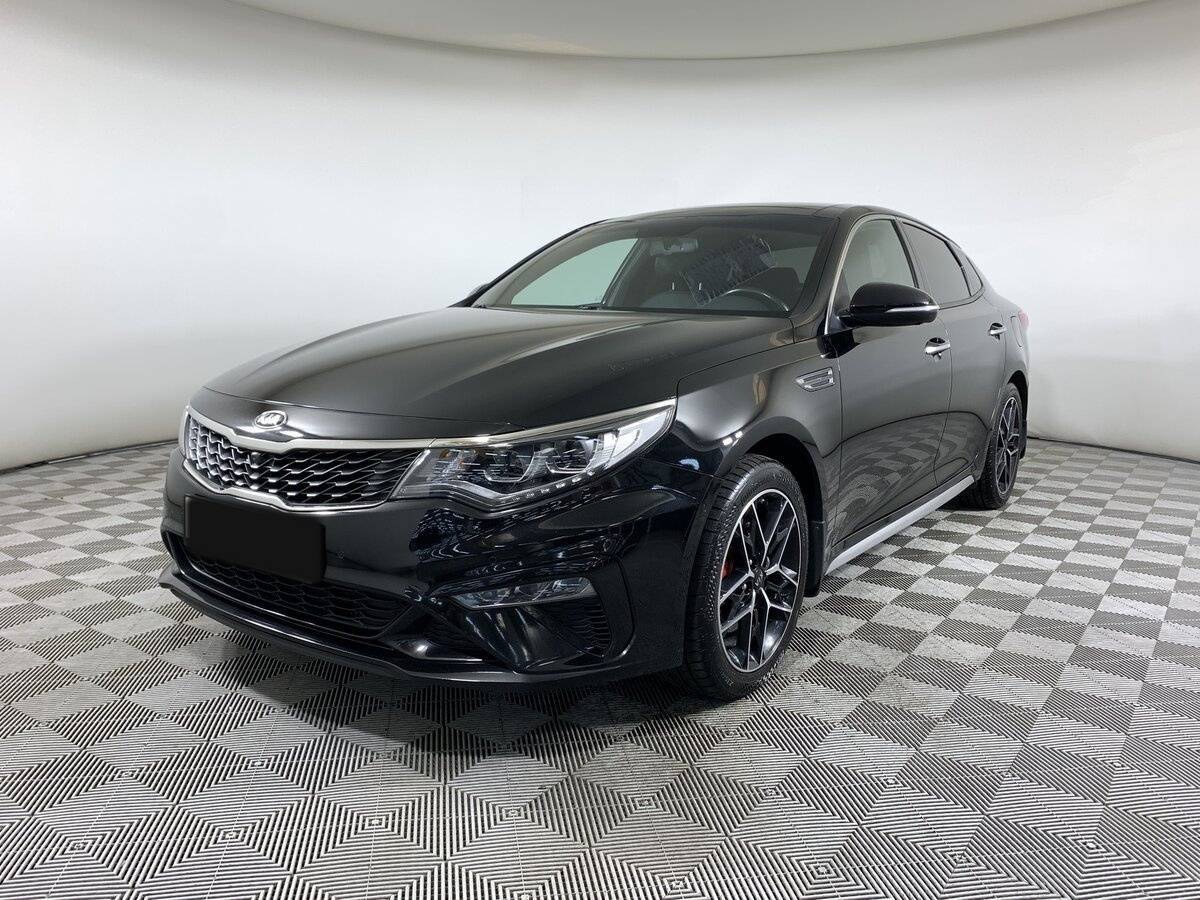 Kia Optima 2018 года с пробегом. Посмотреть фото