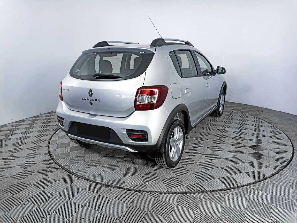 Renault Sandero 2017 года с пробегом. Фото: #4
