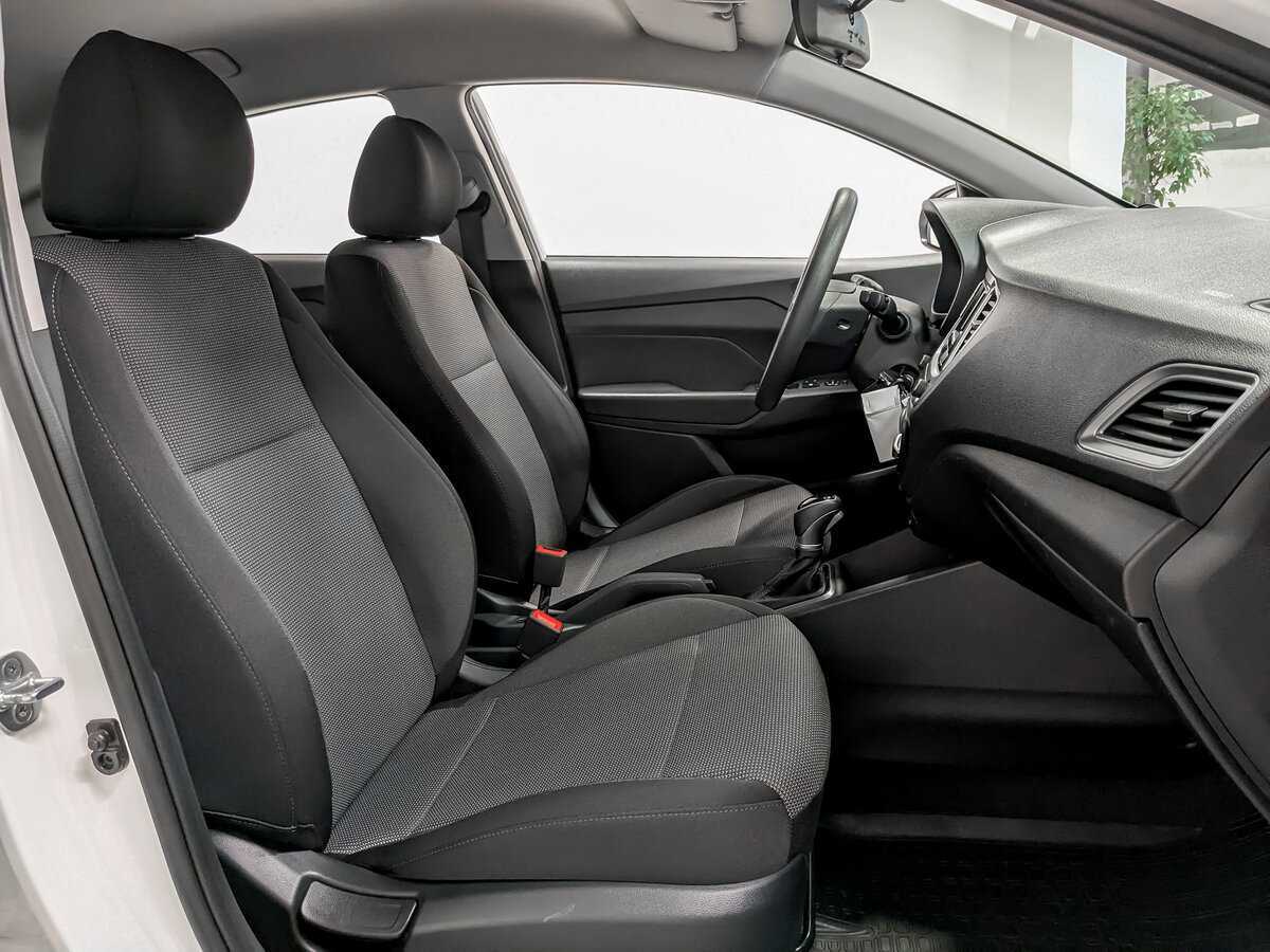 Hyundai Solaris 2021 года с пробегом. Фото: #22