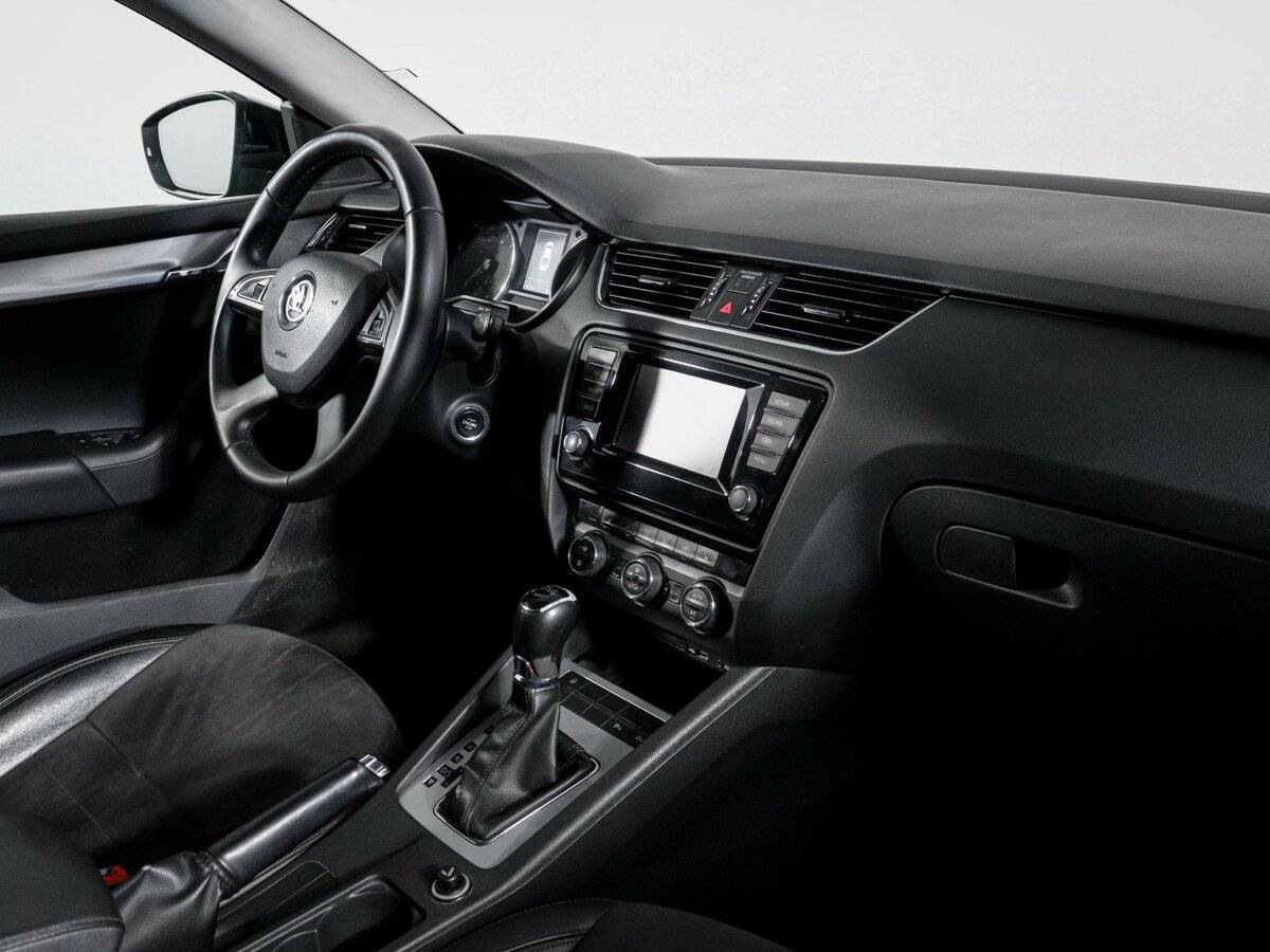 Skoda Octavia 2015 года с пробегом. Фото: #8
