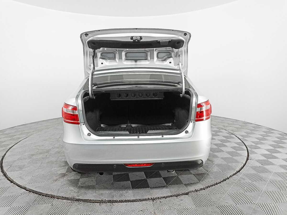 Lada (ВАЗ) Vesta 2015 года с пробегом. Фото: #9