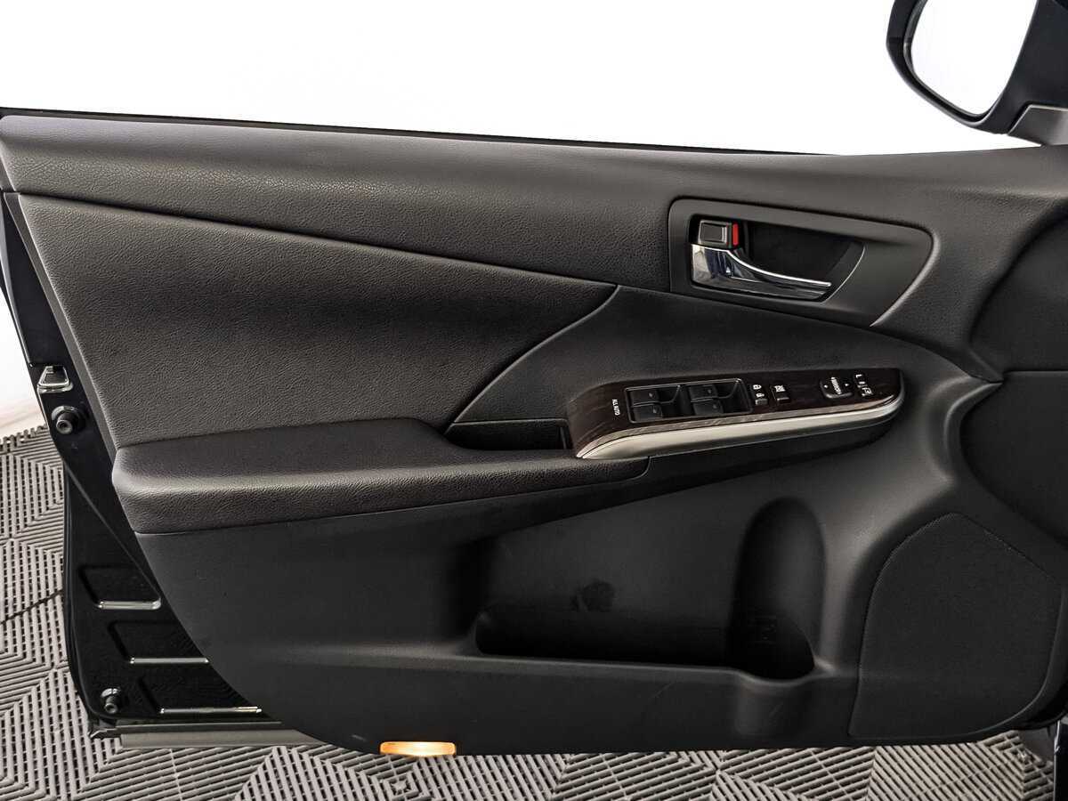 Toyota Camry 2016 года с пробегом. Фото: #14