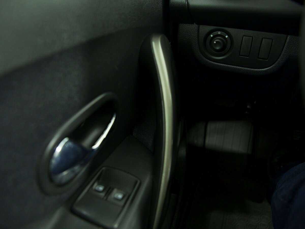 Renault Logan 2015 года с пробегом. Фото: #14