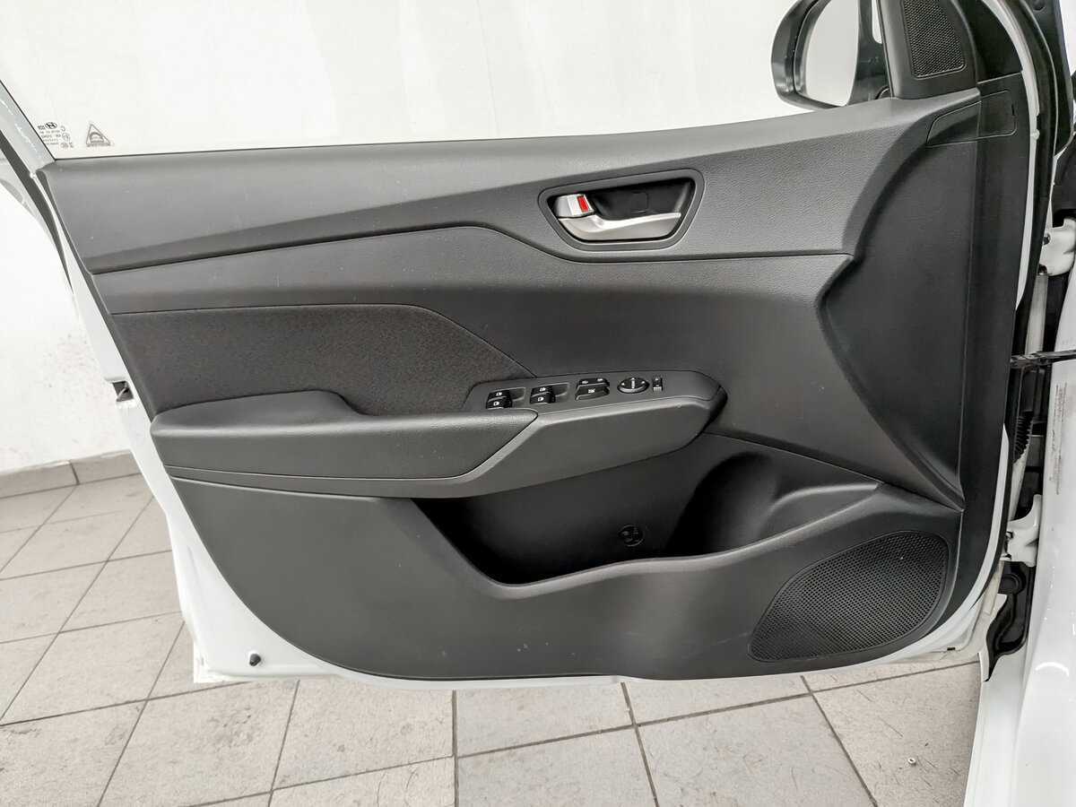 Hyundai Solaris 2019 года с пробегом. Фото: #16