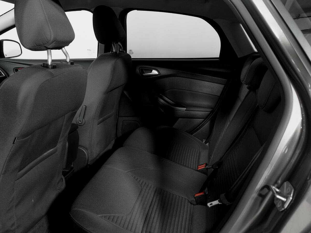 Ford Focus 2017 года с пробегом. Фото: #9