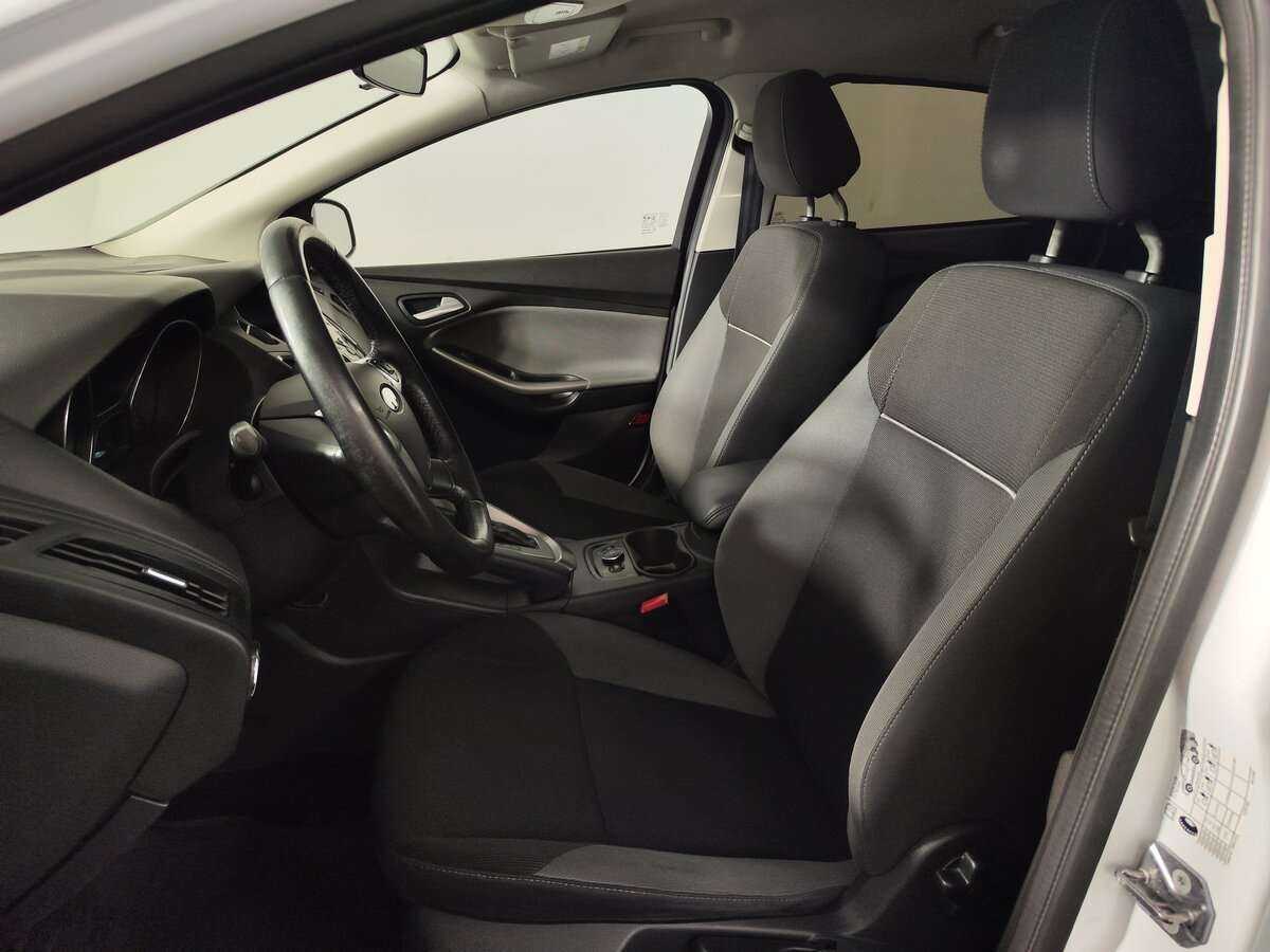 Ford Focus 2014 года с пробегом. Фото: #8