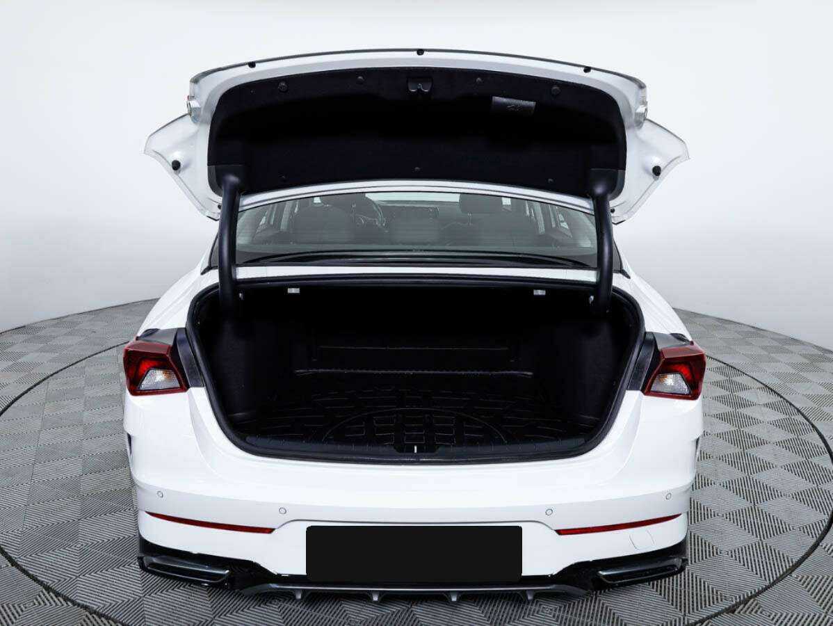 Kia K5 2022 года с пробегом. Фото: #18