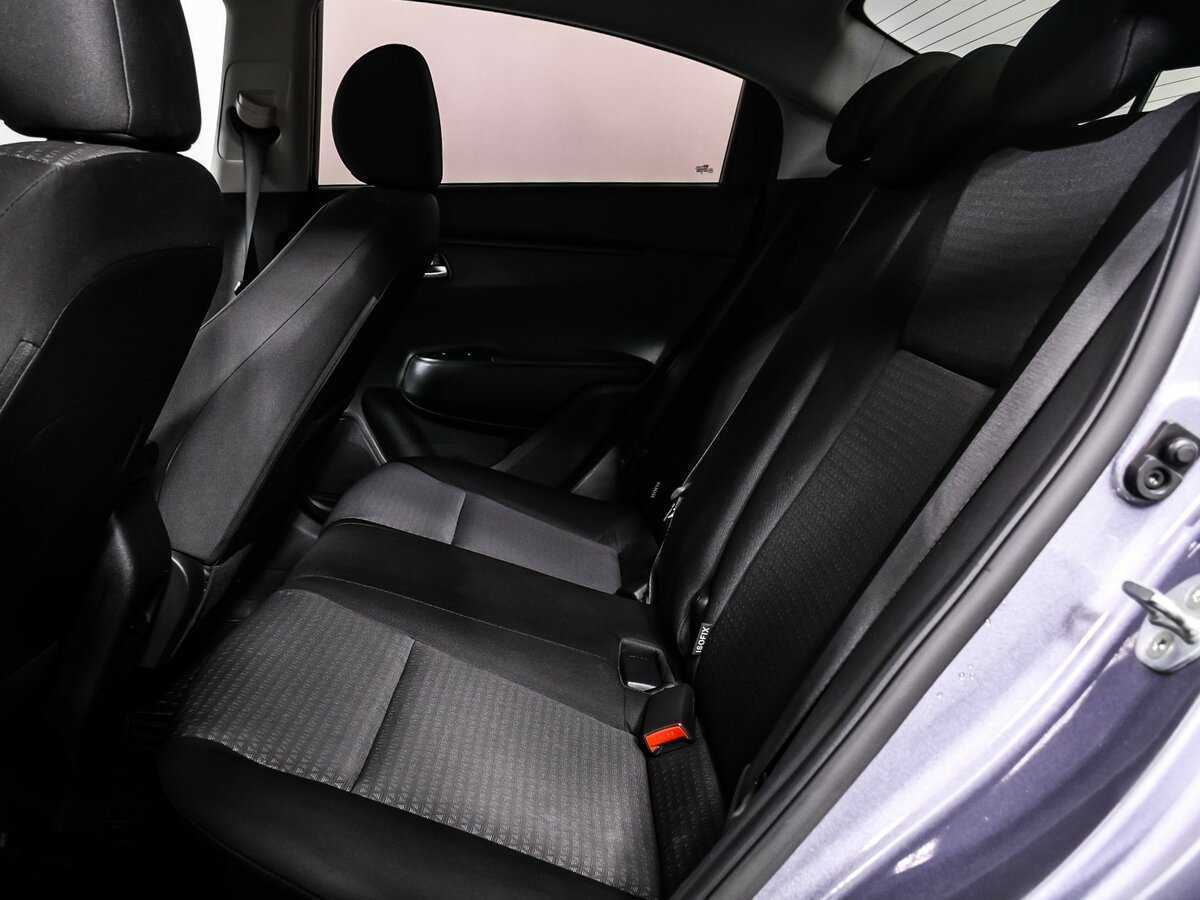 Kia Rio 2020 года с пробегом. Фото: #12