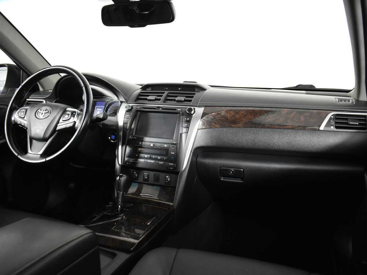 Toyota Camry 2015 года с пробегом. Фото: #12