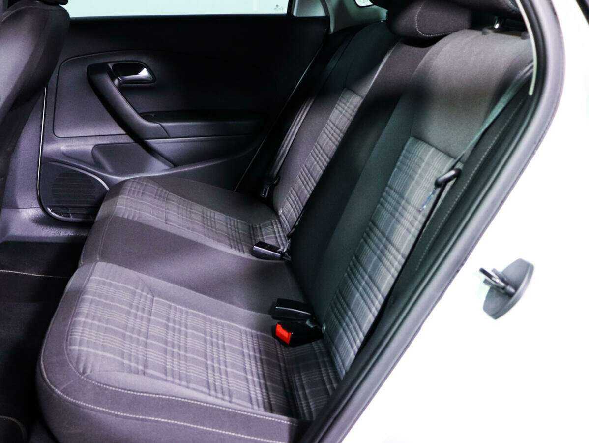 Volkswagen Polo 2017 года с пробегом. Фото: #9