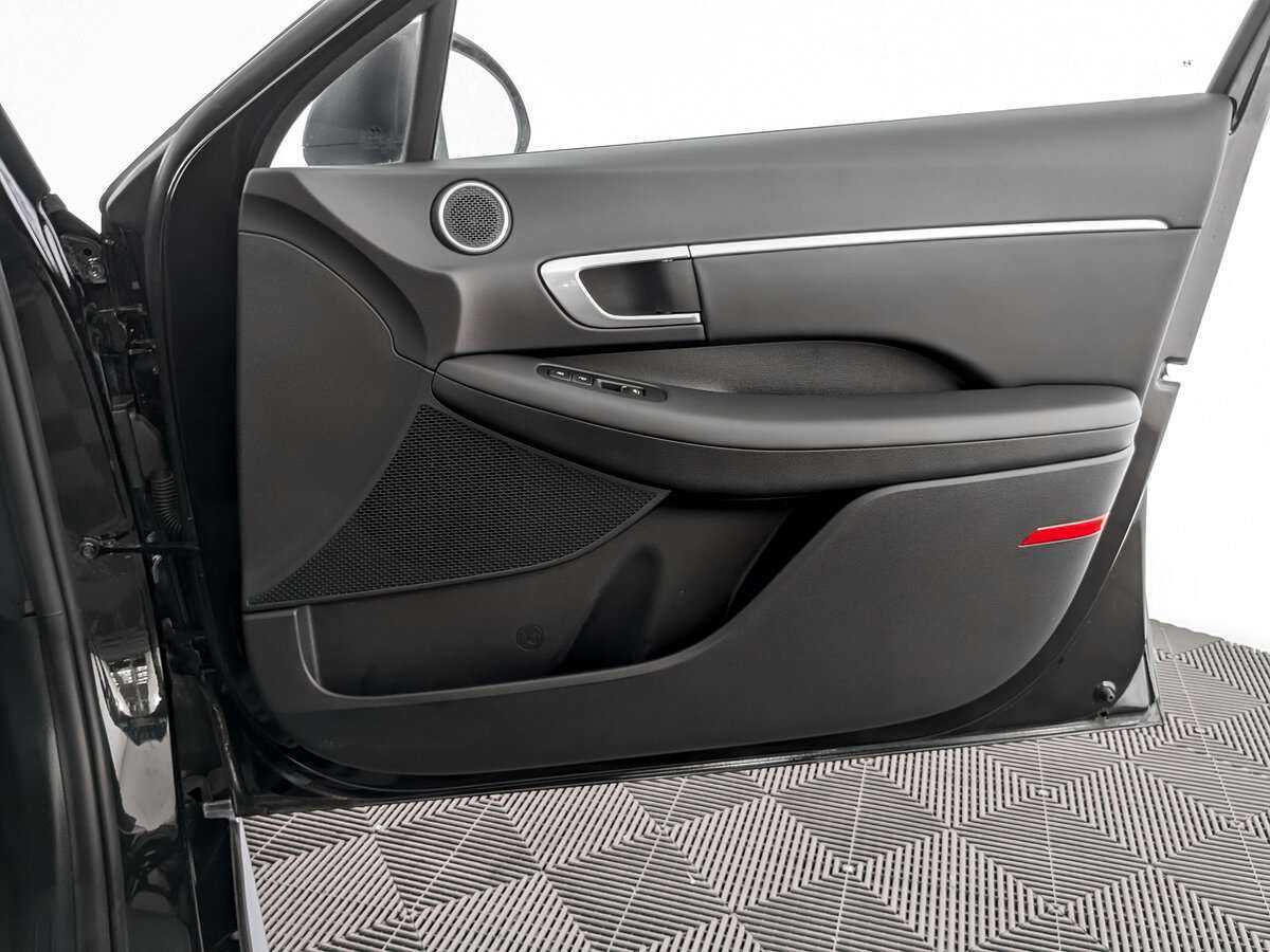 Hyundai Sonata 2020 года с пробегом. Фото: #23