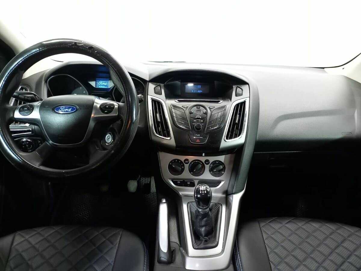 Ford Focus 2013 года с пробегом. Фото: #10