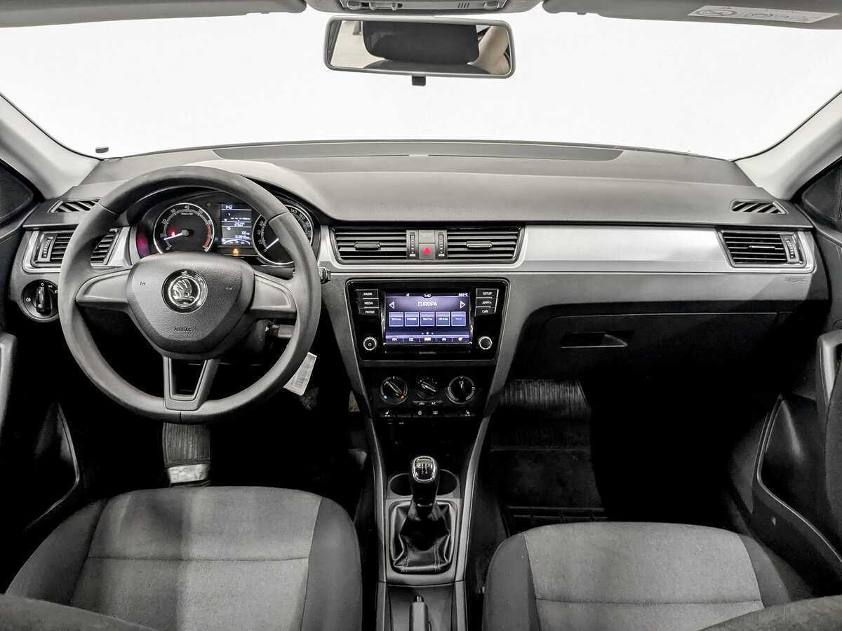 Skoda Rapid 2017 года с пробегом. Фото: #13