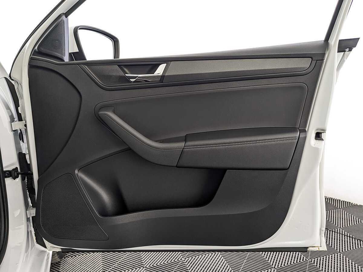 Skoda Rapid 2020 года с пробегом. Фото: #23