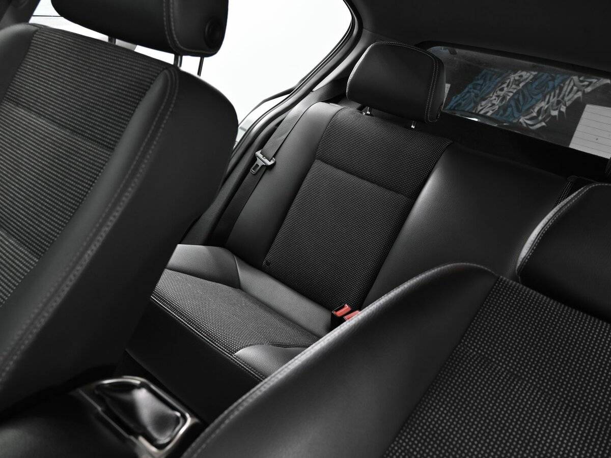 Opel Astra 2012 года с пробегом. Фото: #11