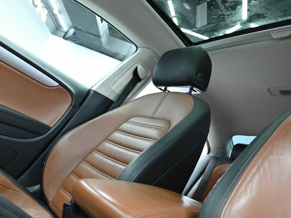 Volkswagen Passat CC 2013 года с пробегом. Фото: #9