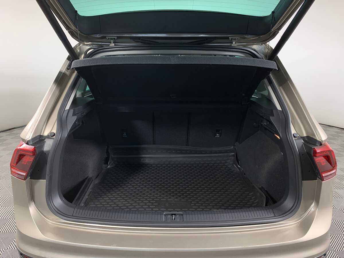 Volkswagen Tiguan 2019 года с пробегом. Фото: #19