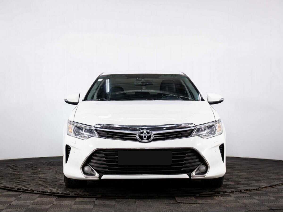 Toyota Camry 2014 года с пробегом. Фото: #1