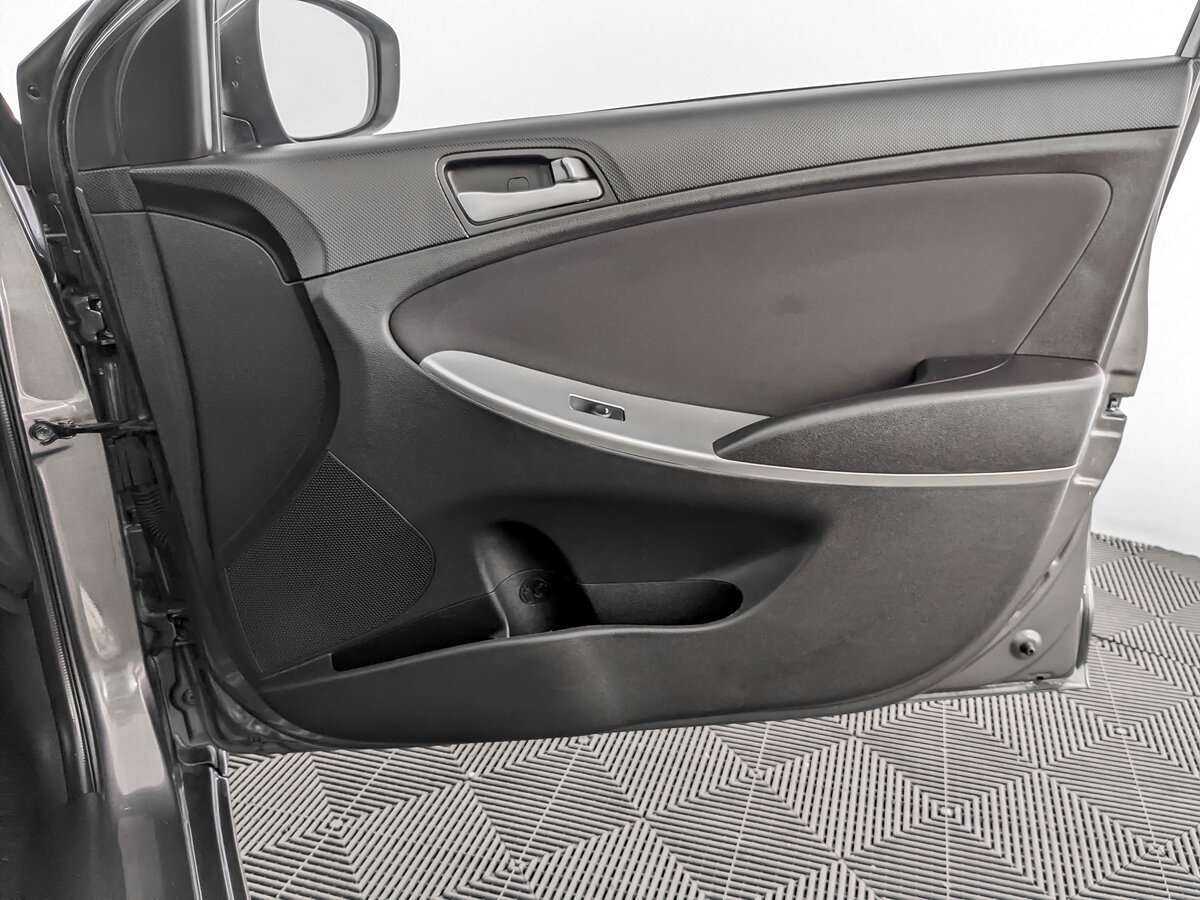 Hyundai Solaris 2015 года с пробегом. Фото: #19