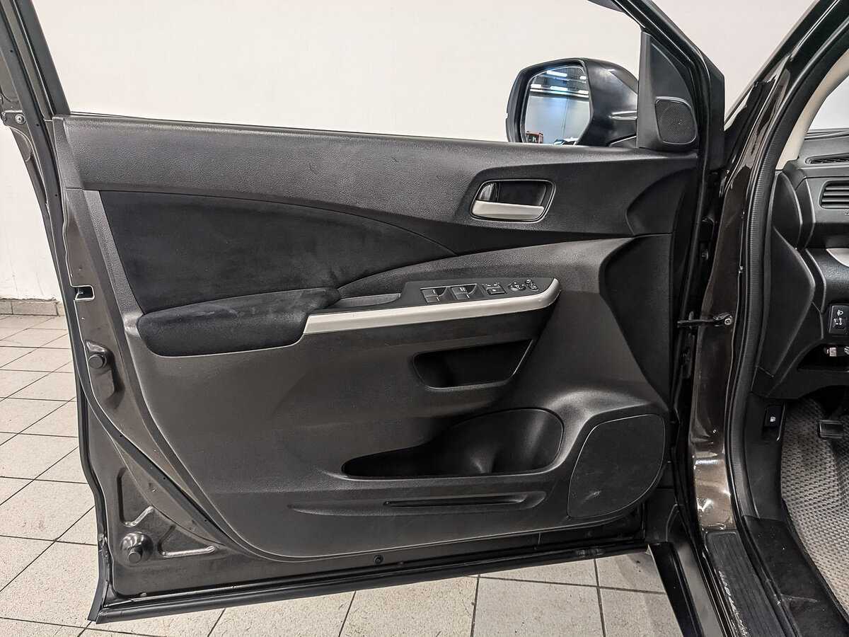 Honda CR-V 2014 года с пробегом. Фото: #17