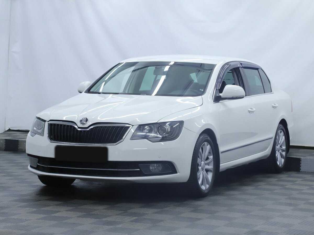 Skoda Superb 2013 года с пробегом. Фото: #0