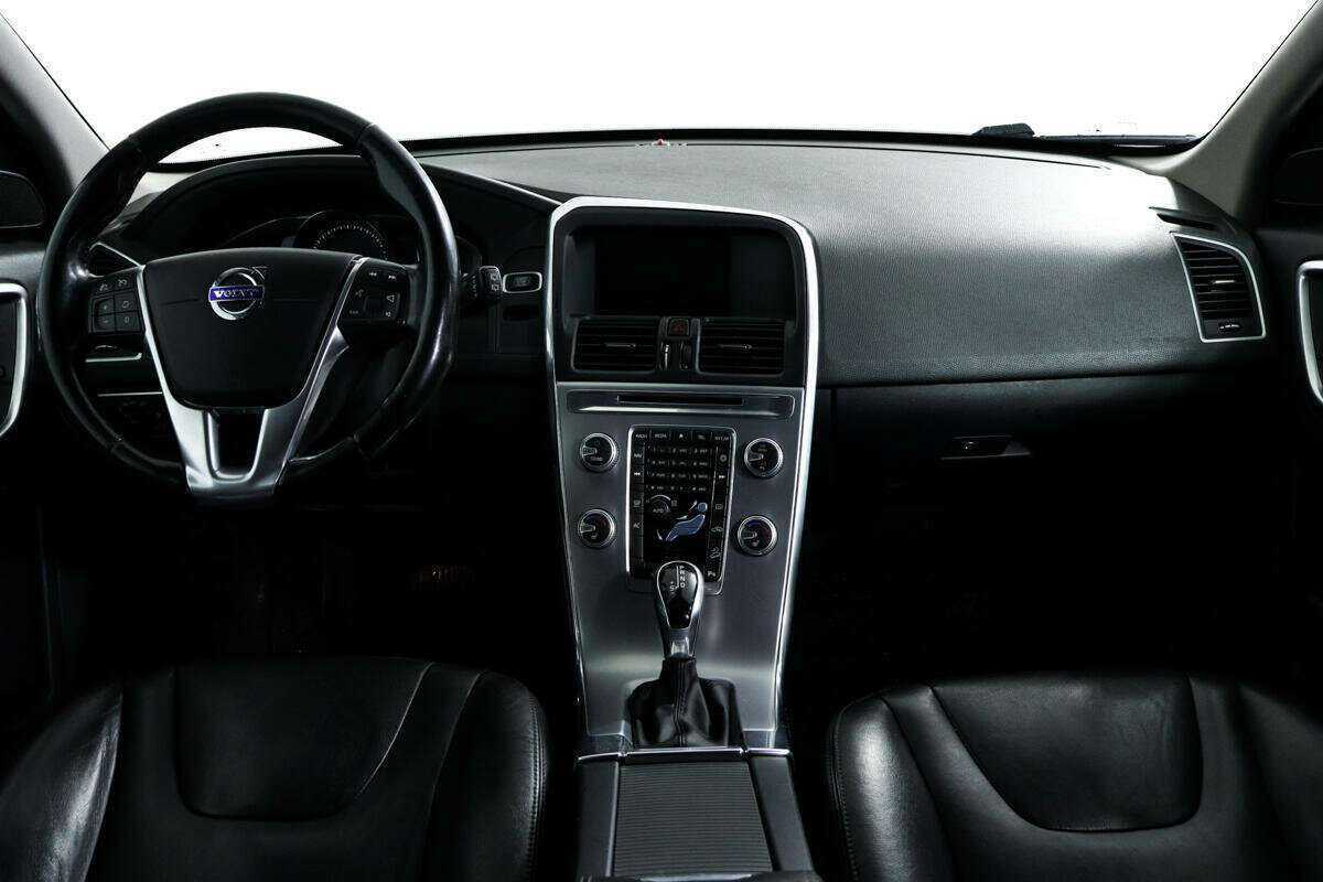 Volvo XC60 2016 года с пробегом. Фото: #10