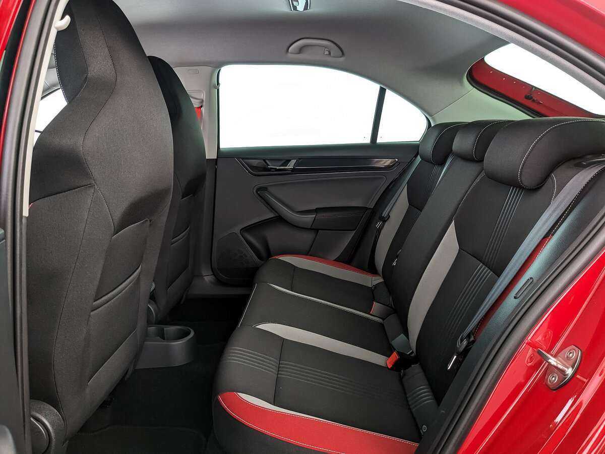 Skoda Rapid 2019 года с пробегом. Фото: #12