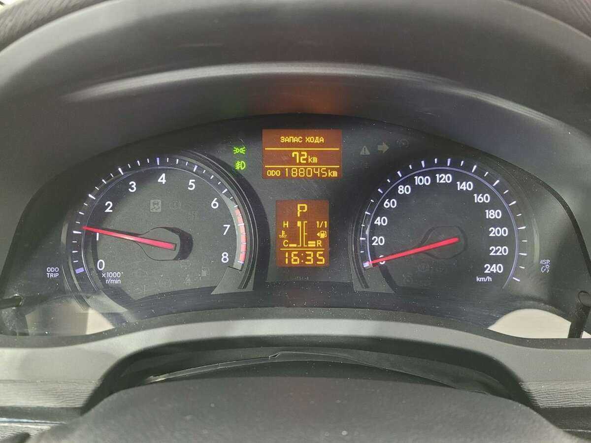 Toyota Avensis 2012 года с пробегом. Фото: #10