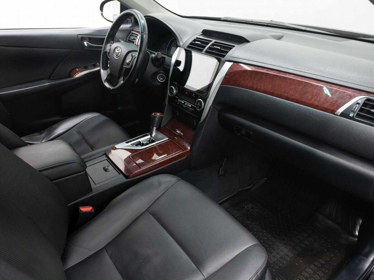 Toyota Camry 2012 года с пробегом. Фото: #10
