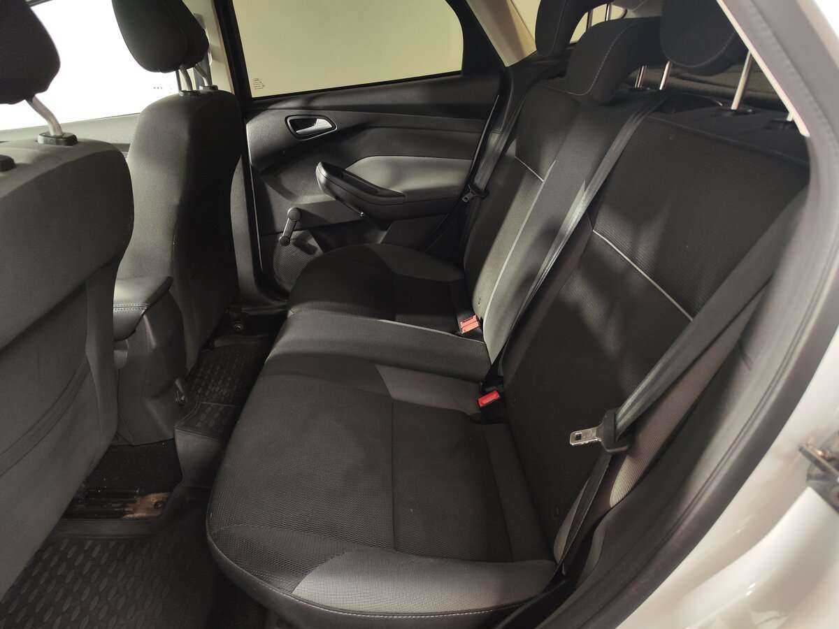 Ford Focus 2014 года с пробегом. Фото: #9