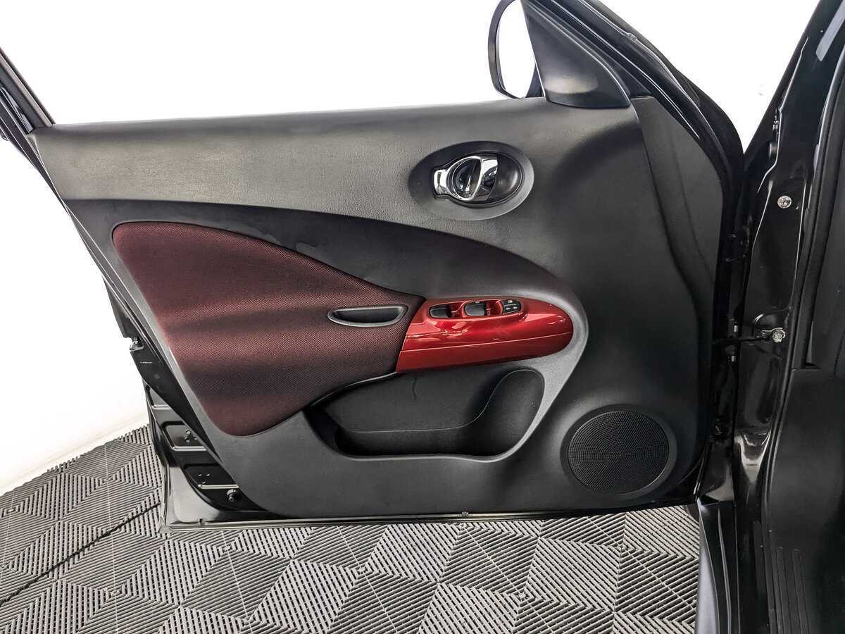 Nissan Juke 2014 года с пробегом. Фото: #14