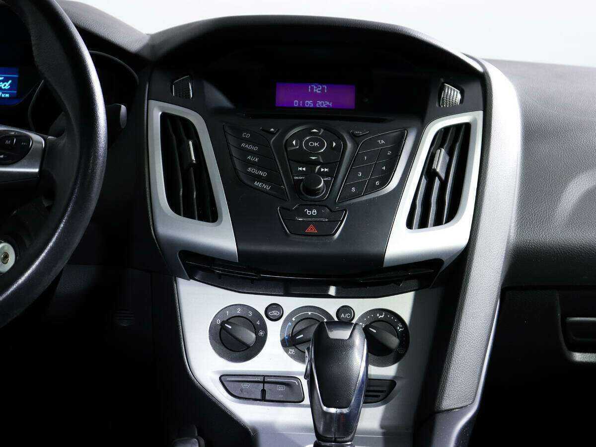 Ford Focus 2012 года с пробегом. Фото: #9