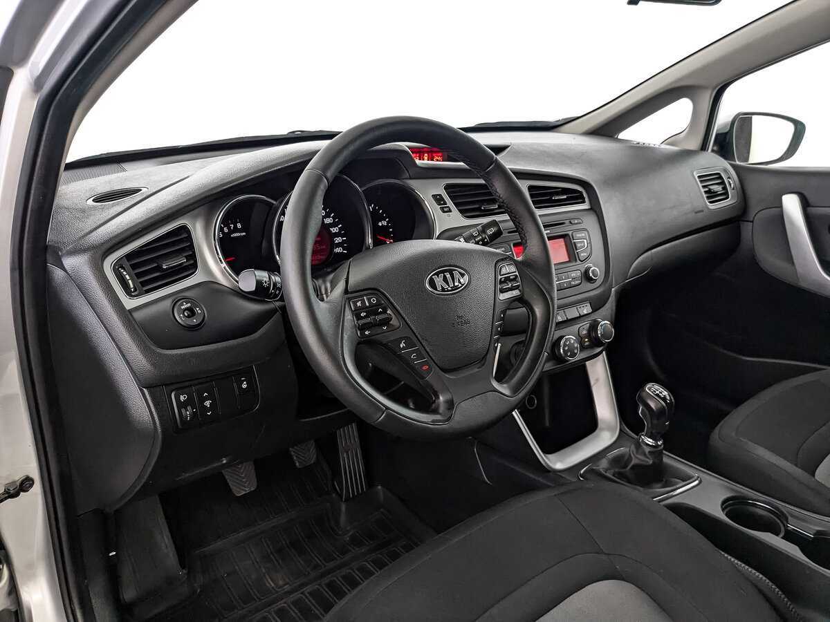 Kia Ceed 2015 года с пробегом. Фото: #10