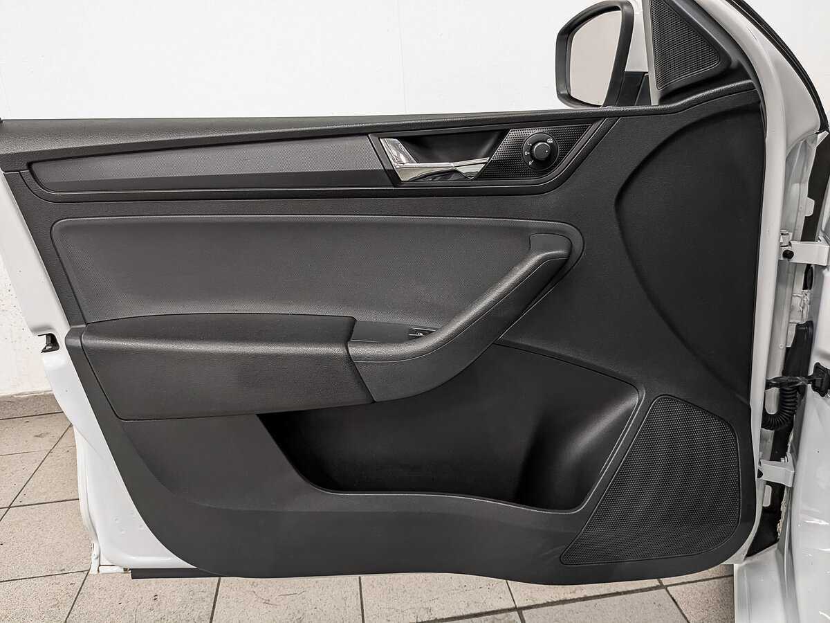 Skoda Rapid 2019 года с пробегом. Фото: #16