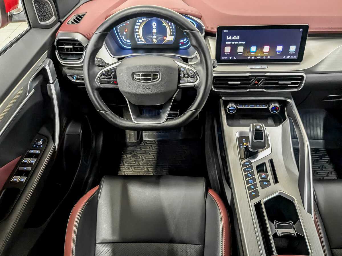 Geely Coolray 2022 года с пробегом. Фото: #26