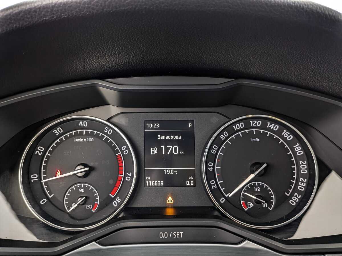 Skoda Superb 2018 года с пробегом. Фото: #15