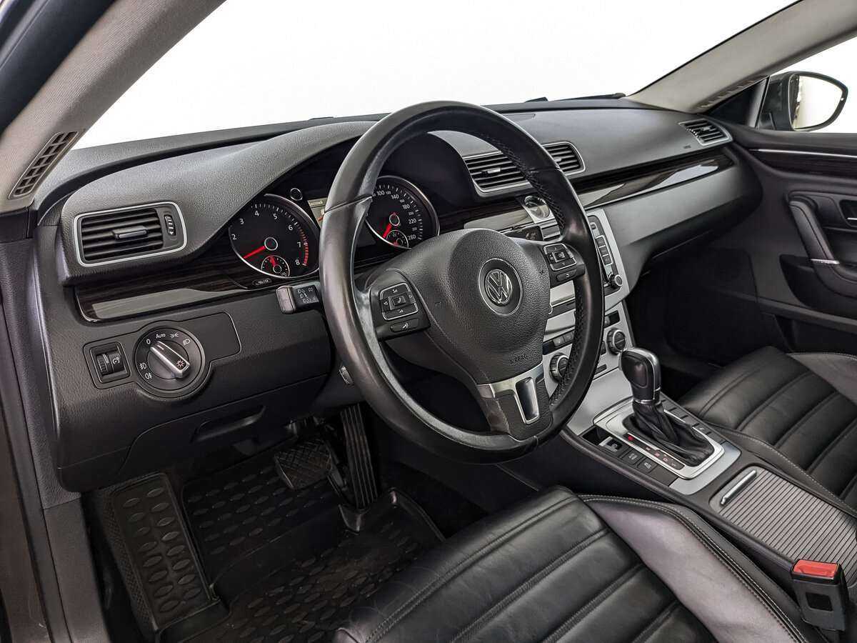 Volkswagen Passat CC 2013 года с пробегом. Фото: #12