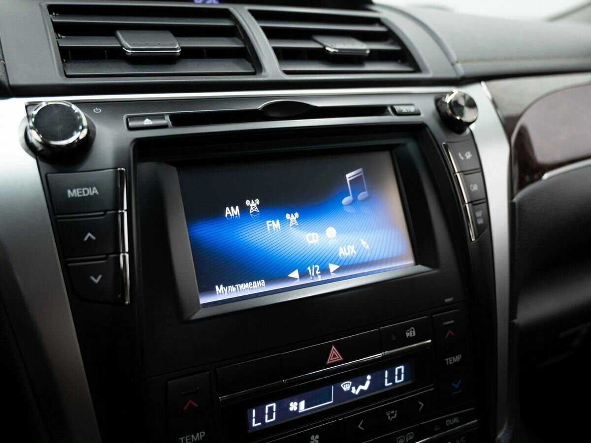 Toyota Camry 2016 года с пробегом. Фото: #18