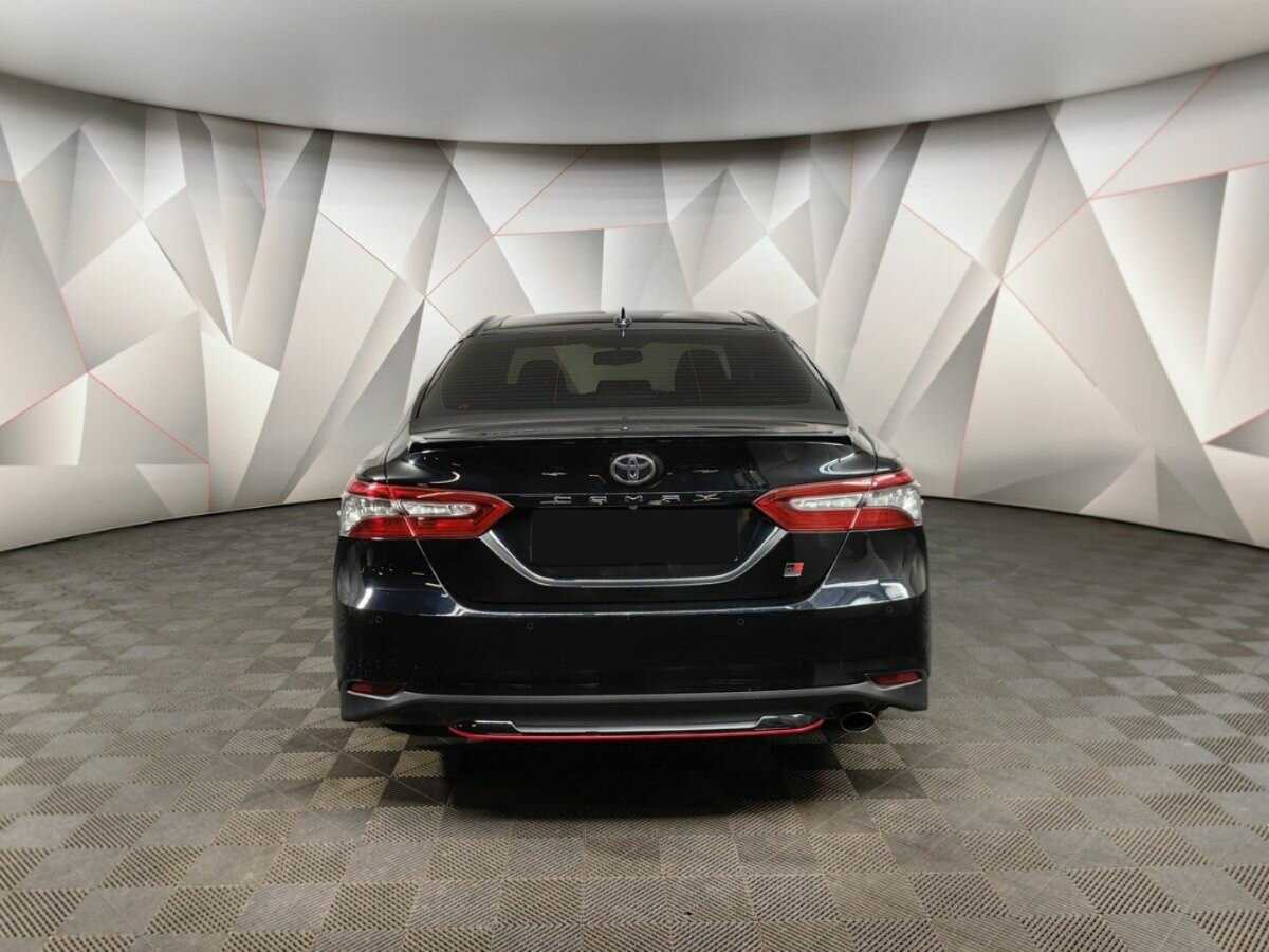 Toyota Camry 2021 года с пробегом. Фото: #7